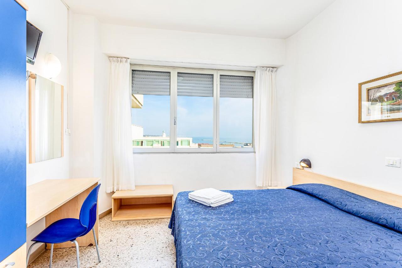 Hotel Eritrea Cesenatico Dış mekan fotoğraf