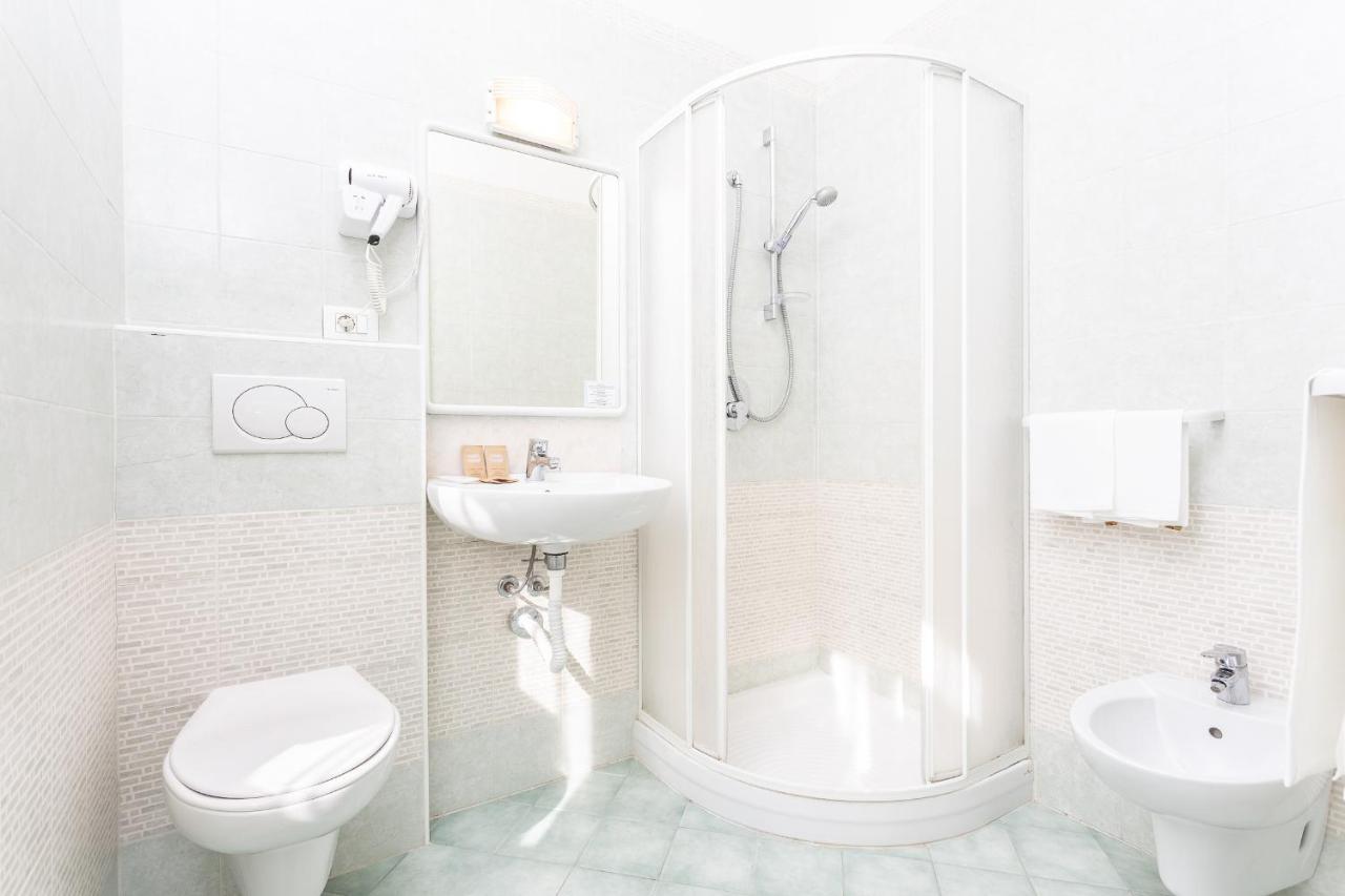 Hotel Eritrea Cesenatico Dış mekan fotoğraf